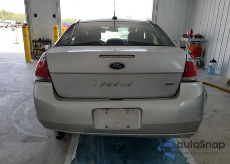 2010 Ford Focus Sel z USA, uszkodzony, nr VIN 1FAHP3HN2AW277768